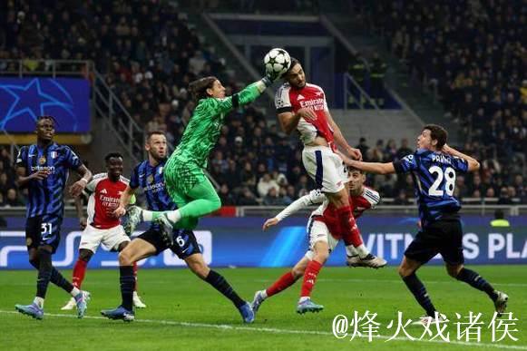 阿森纳阵容深厚，枪迷对双冠王充满期待